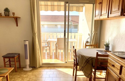 Les Sablettes Apartment | T2 rental with private pool in Les Sablettes