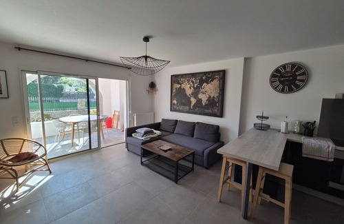 Behobie Apartment | T2 with terraces and parking near the beach