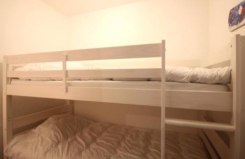 Mont-Dore Apartment | T2bis confortable au pied des pistes - 6 pers, parking, local à skis, animaux acceptés - FR-1-415-149