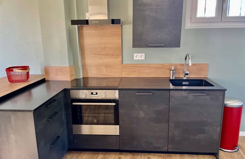 La Ciotat Apartment | T3 5min from the beaches and creeks, FREE secure parking !