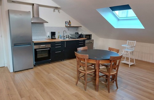 Gardanne Apartment | T3 90 m2 2 bedrooms 2 bathrooms Parking Clos