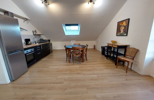 Gardanne Apartment | T3 90 m2 2 bedrooms 2 bathrooms Parking Clos