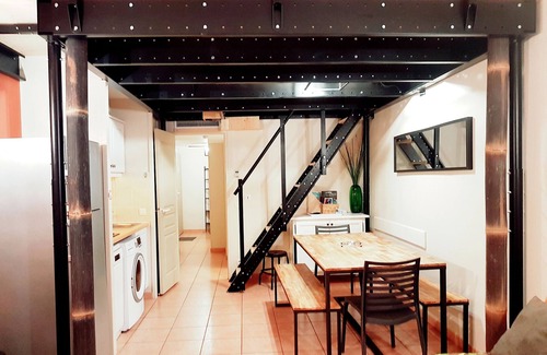 Giens Apartment | T3 "Bambous" 6/8 pers "Ecrins of the Badine", swimming beach on foot