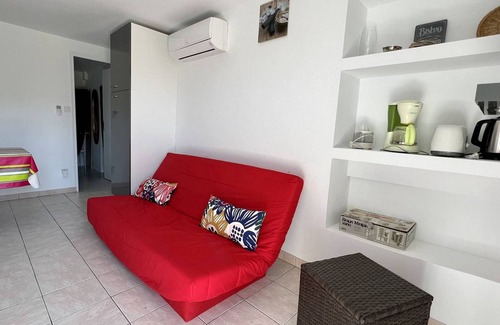 Ustaritz Apartment | T3 House in Ustaritz with Terrace and Parking