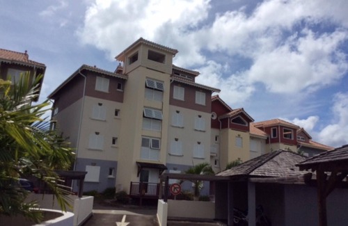Pointe du Bout Apartment | T3 HOUSING WITH SEA VIEW AT POINTE DU BOUT