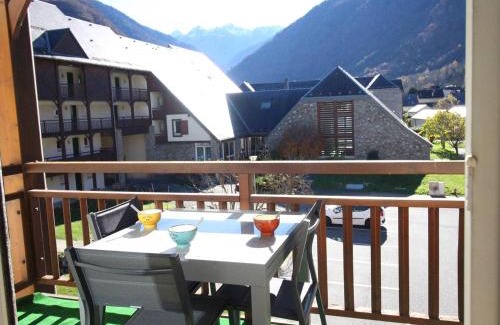 Saint-Mamet Apartment | T3 Sud avec balcon, piscine, parking, animaux ok et wifi - FR-1-313-236