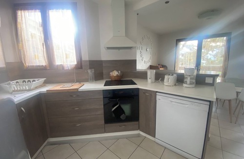 Seyssins Apartment | T4 vue Montagne Proche Grenoble au Pied du Vercors