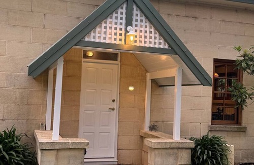Wentworth Falls House | Tableland Estate Wentworth Falls Blue Mountains