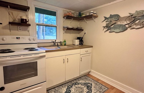 Three Rivers Cottage | Tackle Box Cottage - Lakefront Cottages on Semi-private Lake, Beach, Boats, Fun!