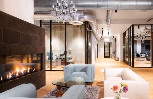 Hilltop Apartment | Tacoma Lux Modern Suite|2BR 1BA Fit for Long Stay