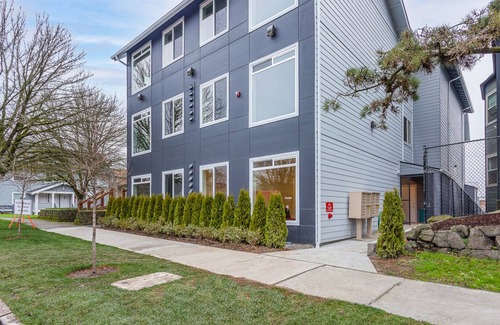 Hilltop Apartment | Tacoma New 1 Bedroom Apartment near Parks & Hospital