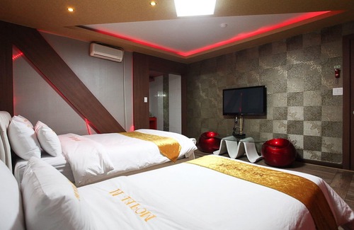 Taebaek Hotel | Taebaek M