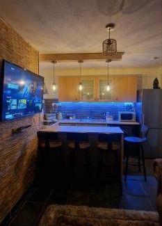 Gabalfa Apartment | Taff Cottage - Free parking, Fast Wifi, Cosy vibe