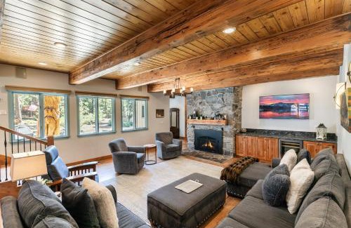 Carnelian Woods House | Tahoe Dreamer by Tahoe Getaways - Pet Friendly 4 BR Gated Home w Fenced Yard, Game Room & Walk to Lake!