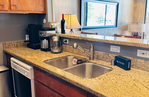 Tahoe Keys Condo | Tahoe Keys Condo – Dock, Beach, & Pool Access | TKC0811