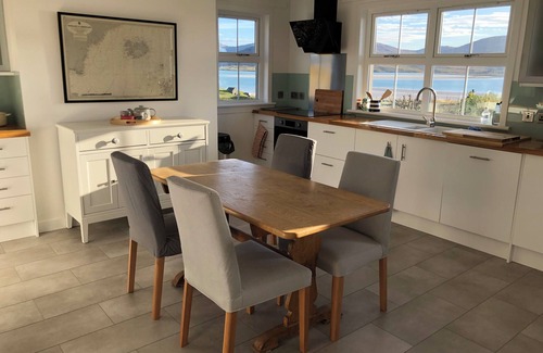 Harris Cottage | Taigh Marsaili