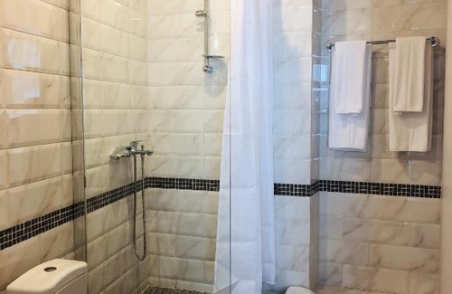 Bytkha Hotel | Tais Hotel