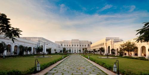 Falaknuma Hotel | Taj Falaknuma Palace