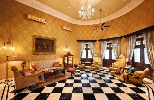 Varanasi Hotel | Taj Nadesar Palace