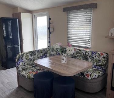 Newquay House | Take me to the beach at J&S caravan holidays Newquay Bay resort