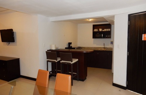 Oranjestad Hotel | Talk of the Town Hotel and Beach Club