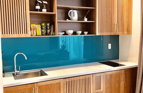 An Hai Đong Hotel | Tam House Pool View Room, Ground Floor, Breakfast, Pool, Kitchen