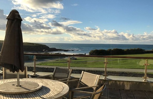 Constantine Bay Cottage | Tamarisk - a beautiful first floor apartment