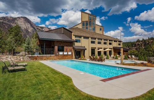 Purgatory Apartment | Tamarron Lodge Studio 236