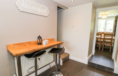Llanrwst Cottage | TAN Y FFORDD, pet friendly, character holiday cottage in Llanrwst