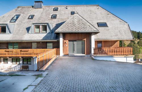 Schluchsee Apartment | Tannenhof Fischbach - Fewo 6 "Karpfen" - Schluchsee, 2 Schlafzimmer, E-Auto Ladestation