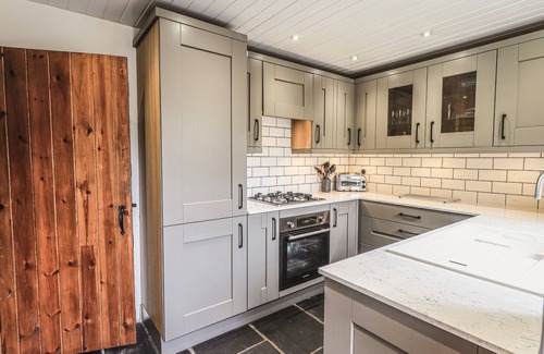 Grasmere Cottage | TANNER CROFT COTTAGE, family friendly, with open fire in Grasmere