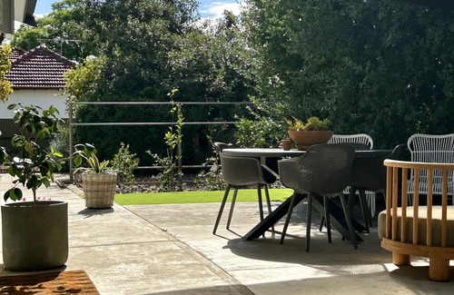 Tanunda House | Tanunda Abode - Two BR, Two Bath - in central location