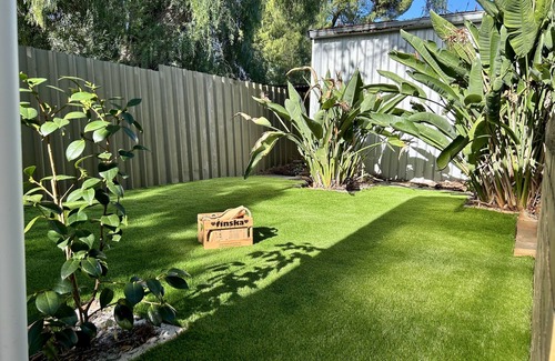 Tanunda House | Tanunda Abode - Two BR, Two Bath - in central location
