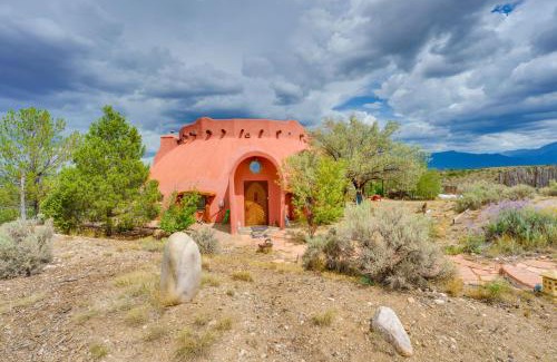 Arroyo Hondo House | Taos Dome Home with Hot Tub, Fireplace and Mntn Views!