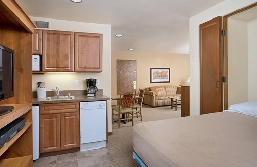 Taos Resort | Taos Resort Studio Deluxe