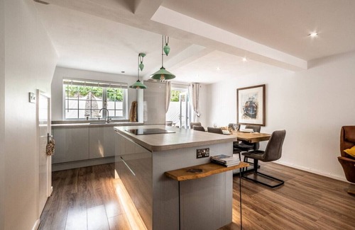 Topsham Apartment | Tappers Yard, Topsham, Exeter