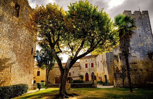 Castelnau-d'Auzan Villa | Tarrit de Bas - Three Bedroom Villa, Sleeps 6