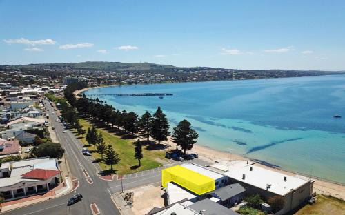 Port Lincoln Apartment | Tasman Beachside Apartment