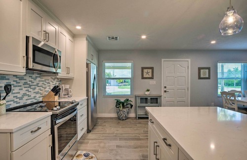 Naples Park House | Tasteful Home w/Patio + Grill < 2 Mi to Beach!