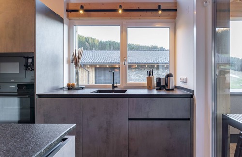 Sankt Lambrecht House | Tasteful ski-in ski-out lodge