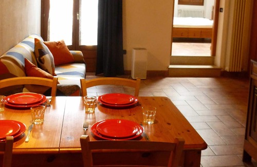 Prabione Apartment | Tastefully furnished apartment in natural stone rustico