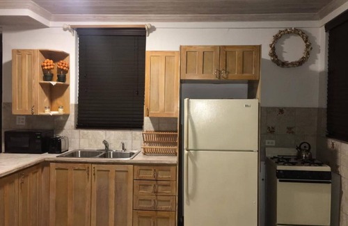 Nassau Apartment | Tastefully Furnished One Bedroom In The East