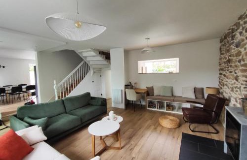 Plouha House | Tata Jacqueline, grand gîte proche mer, Bretagne