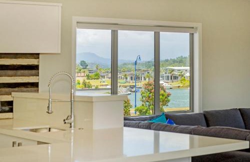 Whitianga House | Tattletails Rest - Whitianga Holiday House