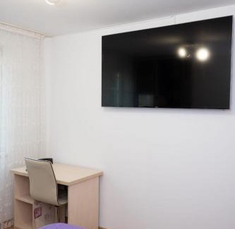 Sector 4 Apartment | Tatu Apart 5