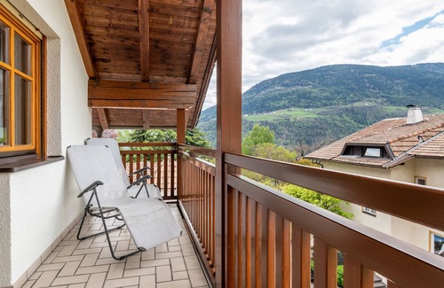 Parcines Apartment | 'Taufner Apartment B 107' with Mountain View, Garden & Wi-Fi