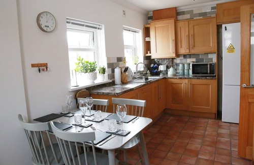 South Shields House | “TAWAW” A Lux 2BD Bungalow Harton South Shield