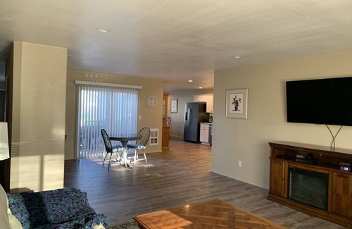 Crescent City House | Taylor II House, ocean view, close to everything