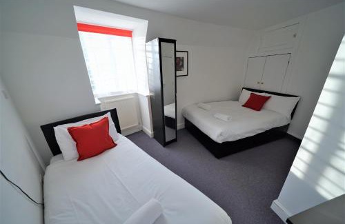 Barking House | TBH Hotel