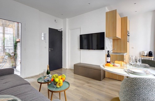 Quartier de la Salpetriere Apartment | TBS 31 - Elegant and bright apartment in Paris